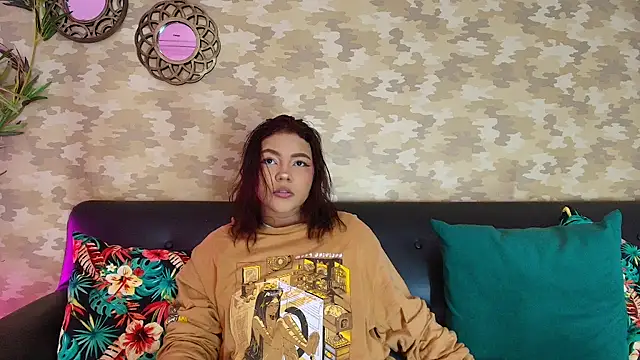 cherry chel online show from 12/28/24, 08:15