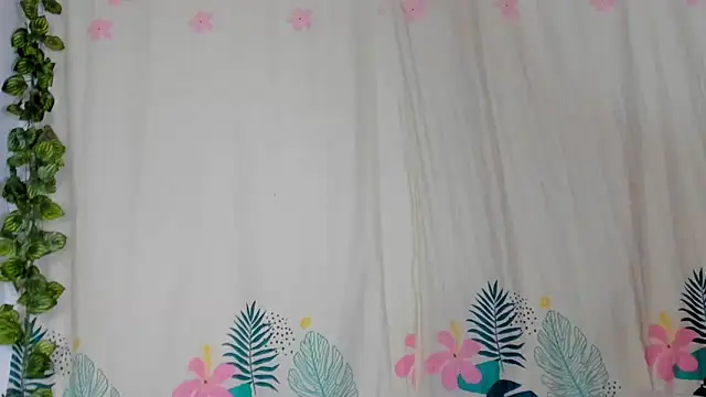 Snapshot of Dear_anne chatting on 01/12/25, 04:31 Dear anne online show from 01/12/25, 04:31