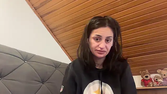 JeSuisUnTapin online show from 10/26/25, 08:26