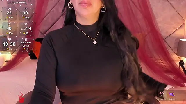 Snapshot of samara_alabii chatting on 01/08/25, 12:47 samara alabii online show from 01/08/25, 12:47