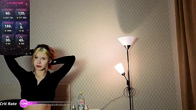 Snapshot of excited-kristi chatting on 10/30/25, 07:10 excited-kristi online show from 10/30/25, 07:10