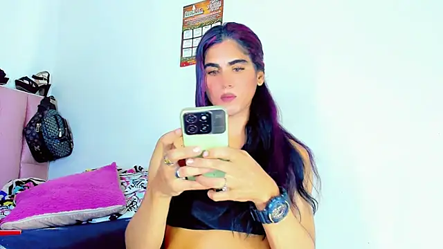 Snapshot of hannabigdirty chatting on 03/05/25, 11:38 hannabigdirty online show from 03/05/25, 11:38