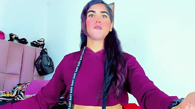 Snapshot of hannabigdirty chatting on 03/20/25, 05:15 hannabigdirty online show from 03/20/25, 05:15
