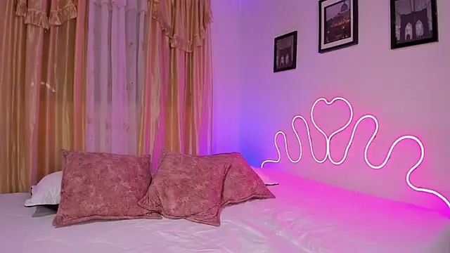 sara ander9107 online show from 11/20/25, 10:48