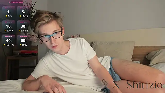 Snapshot of Shirizi chatting on 12/05/24, 03:04 Shirizi online show from 12/05/24, 03:04