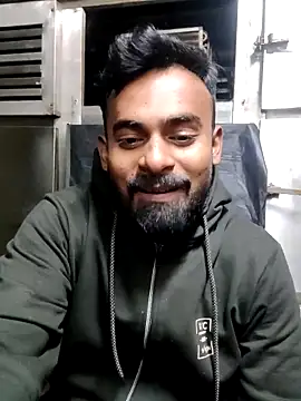 rayhan085 online show from 12/17/24, 04:53