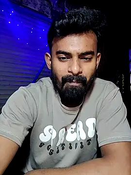 rayhan085 online show from 01/03/25, 04:48