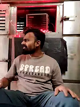 rayhan085 online show from 01/16/25, 10:42