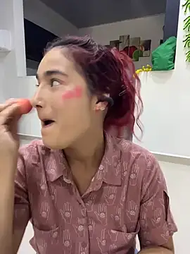 Snapshot of Ari_Baker chatting on 10/30/25, 08:09 Ari Baker online show from 10/30/25, 08:09