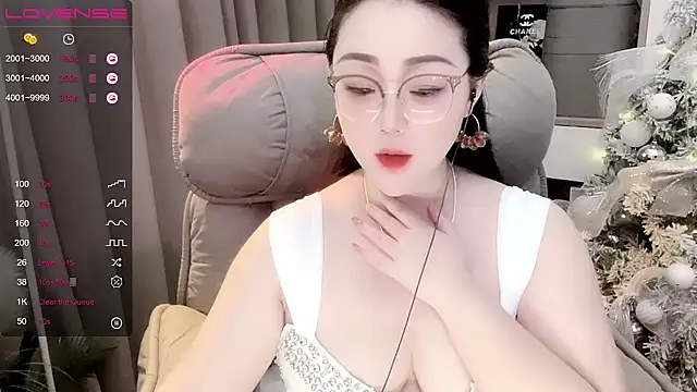 Monica-888 online show from 10/04/25, 07:01