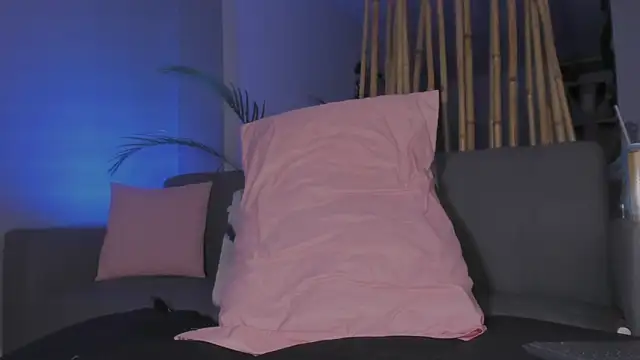 danna v online show from 01/26/25, 09:08