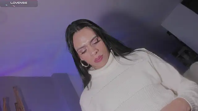 danna v online show from 03/02/25, 09:32