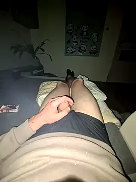 Snapshot of Bierzdobuzisuko4433 chatting on 10/10/25, 12:31 Bierzdobuzisuko4433 online show from 10/10/25, 12:31