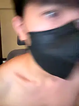 Snapshot of Ner0924_N chatting on 11/23/25, 02:39 Ner0924 N online show from 11/23/25, 02:39