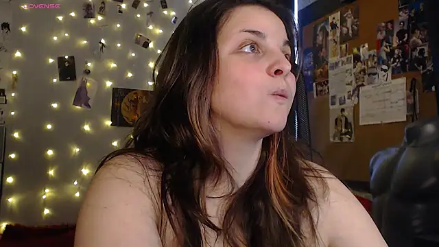 Saya sweet online show from 10/12/25, 09:41