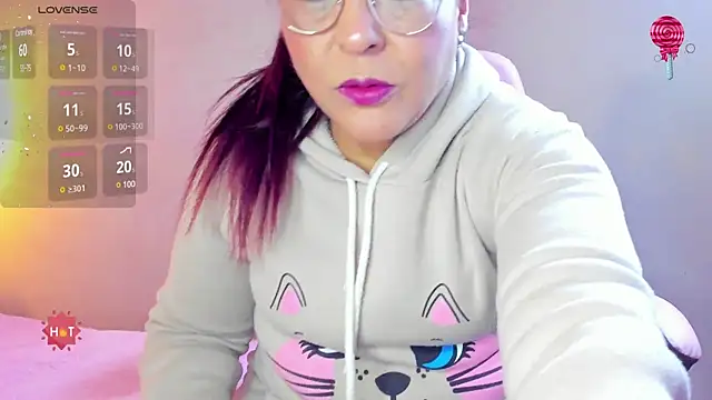 Snapshot of Gina_Myers chatting on 12/09/24, 12:08 Gina Myers online show from 12/09/24, 12:08
