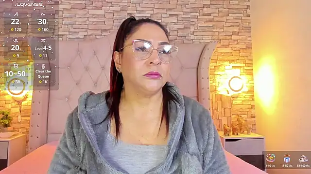 Snapshot of Gina_Myers chatting on 01/15/25, 12:36 Gina Myers online show from 01/15/25, 12:36
