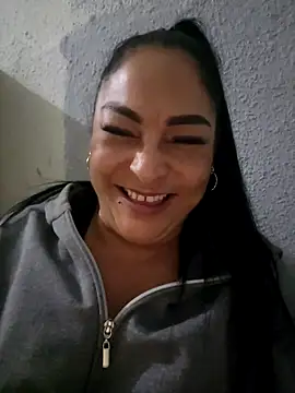 Gina Myers online show from 11/14/25, 01:15