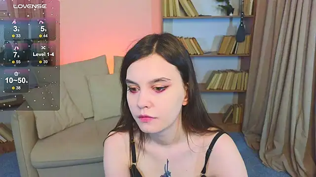 SusieMorris online show from 02/08/25, 02:47