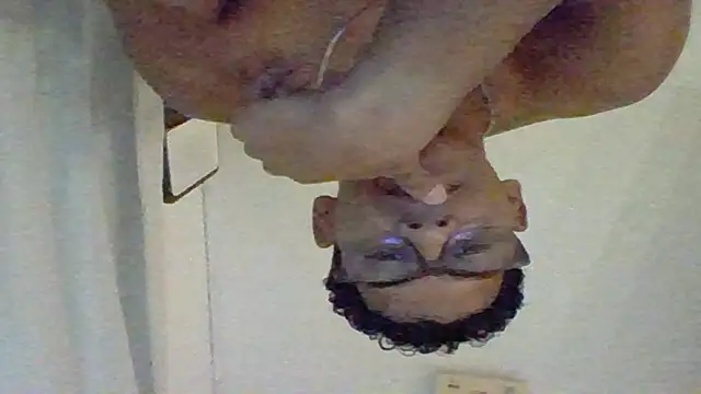 Snapshot of luixkarloz chatting on 11/08/25, 04:12 luixkarloz online show from 11/08/25, 04:12