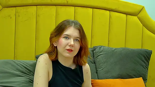 LessySmith online show from 10/13/25, 04:40