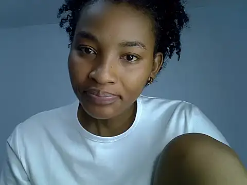 Snapshot of cute-alexis chatting on 09/18/25, 07:21 cute-alexis online show from 09/18/25, 07:21