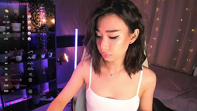 sensualily online show from 11/27/25, 03:47