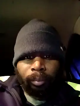 Snapshot of goodboybaddaddy chatting on 12/10/24, 02:05 goodboybaddaddy online show from 12/10/24, 02:05