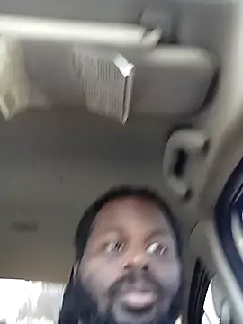 Snapshot of goodboybaddaddy chatting on 12/24/24, 09:00 goodboybaddaddy online show from 12/24/24, 09:00