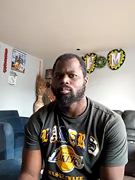 Snapshot of goodboybaddaddy chatting on 02/16/25, 07:16 goodboybaddaddy online show from 02/16/25, 07:16