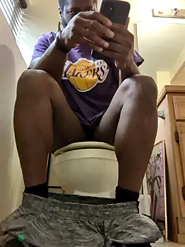 Snapshot of goodboybaddaddy chatting on 03/02/25, 06:30 goodboybaddaddy online show from 03/02/25, 06:30