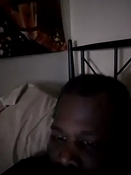 Snapshot of goodboybaddaddy chatting on 03/13/25, 04:05 goodboybaddaddy online show from 03/13/25, 04:05