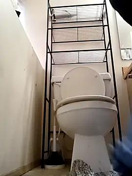 Snapshot of goodboybaddaddy chatting on 09/09/25, 03:33 goodboybaddaddy online show from 09/09/25, 03:33