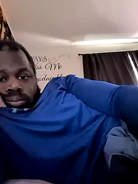 Snapshot of goodboybaddaddy chatting on 10/21/25, 04:30 goodboybaddaddy online show from 10/21/25, 04:30