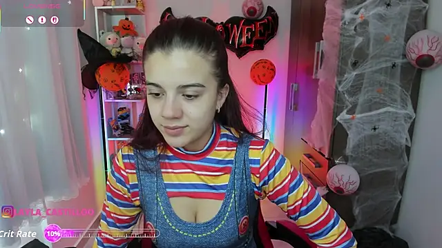 Layla castilloo online show from 10/20/25, 03:23