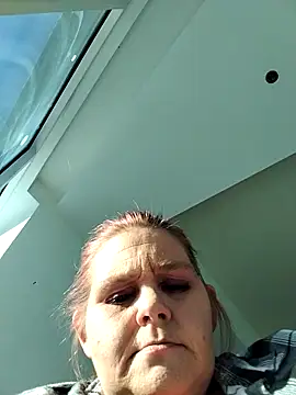 Snapshot of urgoodtime chatting on 11/13/25, 04:06 urgoodtime online show from 11/13/25, 04:06