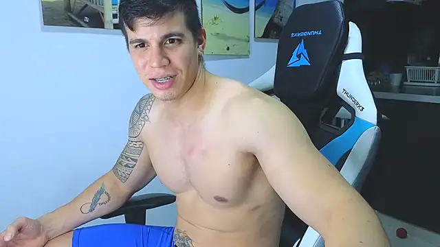 Snapshot of Ethanstill1 chatting on 02/18/25, 03:42 Ethanstill1 online show from 02/18/25, 03:42