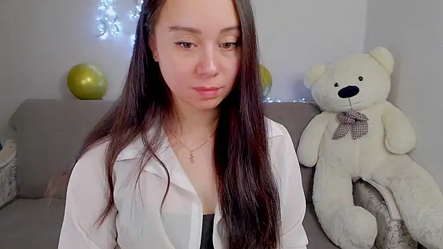Snapshot of AlinaWett chatting on 09/12/25, 01:49 AlinaWett online show from 09/12/25, 01:49