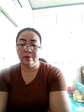 Snapshot of NDith chatting on 02/24/25, 03:02 NDith online show from 02/24/25, 03:02