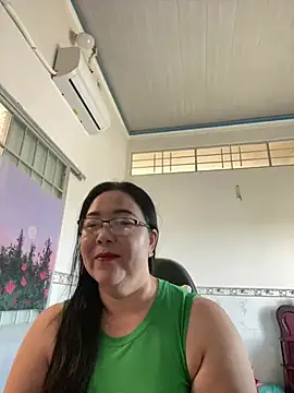 Snapshot of NDith chatting on 03/08/25, 06:21 NDith online show from 03/08/25, 06:21