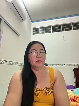 Snapshot of NDith chatting on 03/19/25, 07:06 NDith online show from 03/19/25, 07:06