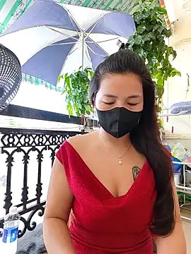 Snapshot of lyna_bl chatting on 10/06/25, 02:09 lyna bl online show from 10/06/25, 02:09