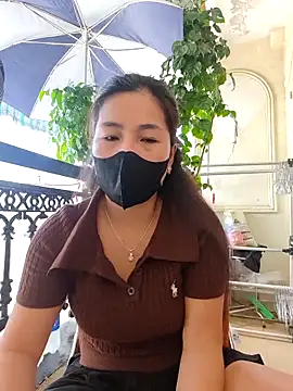 Snapshot of lyna_bl chatting on 10/09/25, 02:20 lyna bl online show from 10/09/25, 02:20