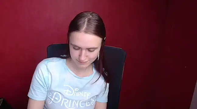 Snapshot of Gabriellagirl chatting on 12/16/24, 12:59 Gabriellagirl online show from 12/16/24, 12:59