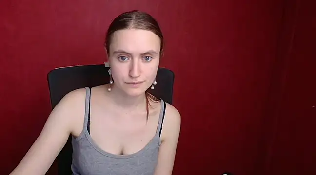Snapshot of Gabriellagirl chatting on 12/17/24, 10:54 Gabriellagirl online show from 12/17/24, 10:54