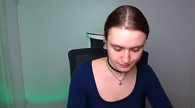 Snapshot of Gabriellagirl chatting on 03/18/25, 08:15 Gabriellagirl online show from 03/18/25, 08:15