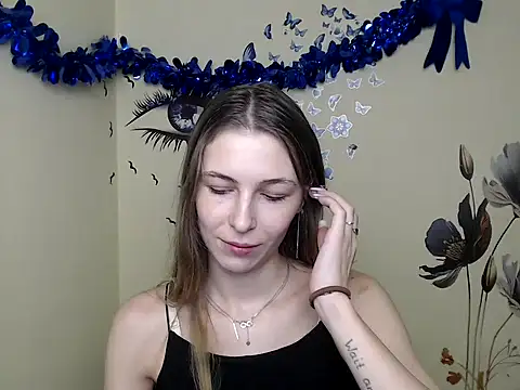 Snapshot of StrangerGi chatting on 01/15/25, 12:58 StrangerGi online show from 01/15/25, 12:58