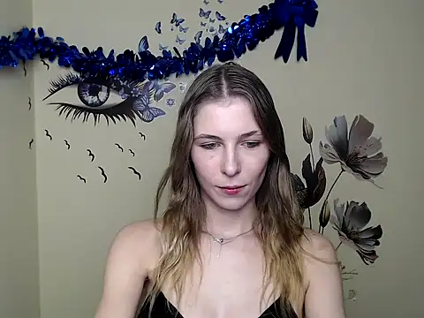 Snapshot of StrangerGi chatting on 01/25/25, 12:59 StrangerGi online show from 01/25/25, 12:59
