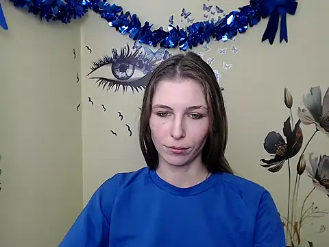 Snapshot of StrangerGi chatting on 02/15/25, 10:00 StrangerGi online show from 02/15/25, 10:00