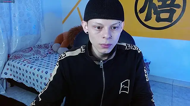 Matthew Boy  online show from 12/17/24, 07:07